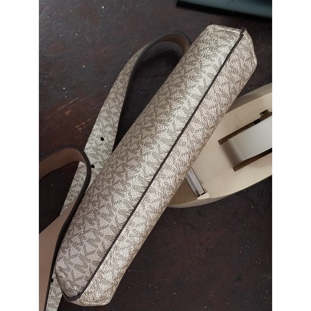 NWT@$88! MICHAEL KORS! FAB GOLD & BLACK MONOGRAM, LOGO, HIP PACK, PURSE, BAG! - Picture 7 of 10